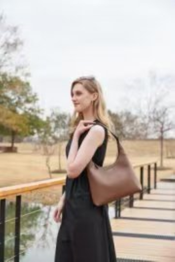 Elegant Women's Leather Hobo Shoulder Bag