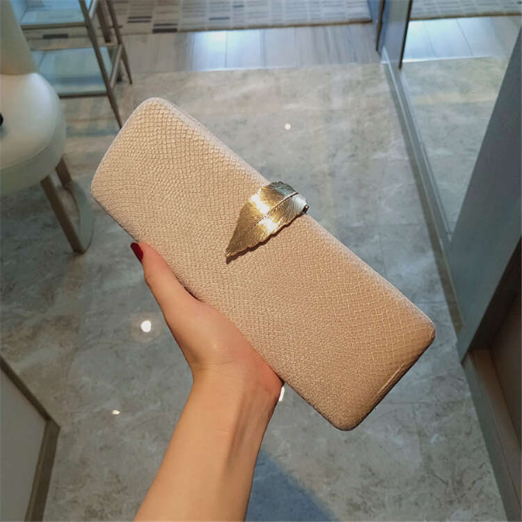 Dinner Bag New Dinner Handheld Banquet Diamond Set Women S Crystal Bag Dress One Shoulder Diagonal Straddle Small KQ