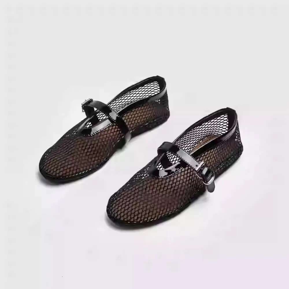 Summer women's fishing mesh breathable shoes, round toe shallow mouth flat bottomed ballet shoes