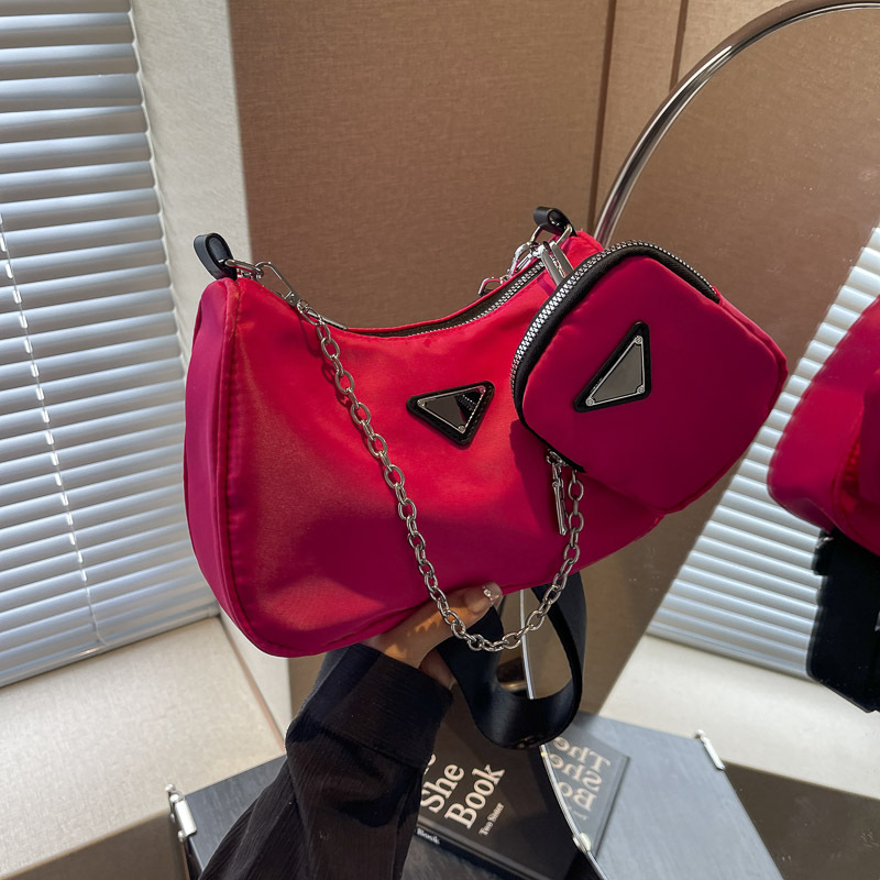 Designer bag free shipping 2025 new fashionable armpit bag waterproof fabric premium texture luxury bag shoulder crossbody bag