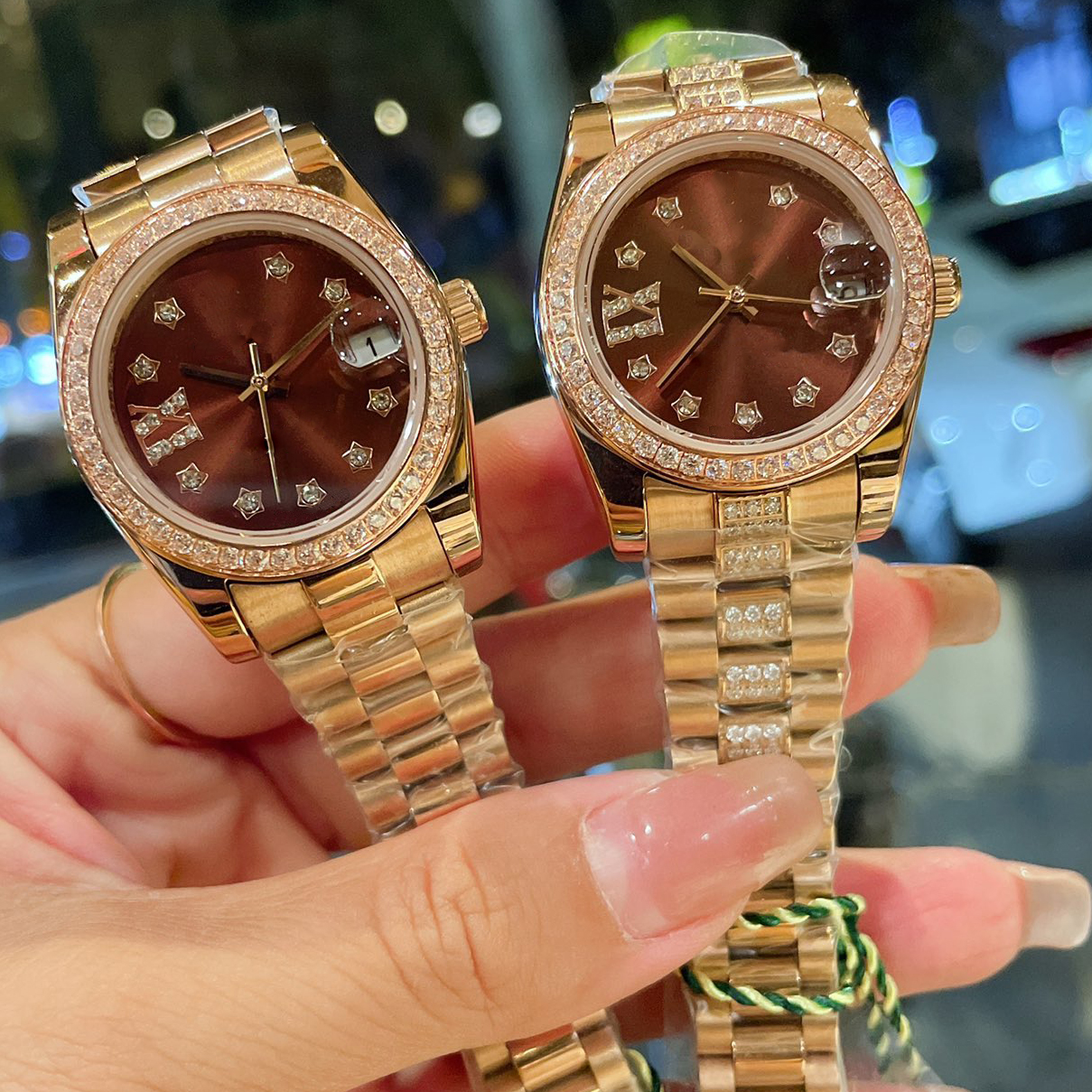 fashion ladies watches 31mm quartz Five bead steel strip Rhinestone diamond Gold women watch Designer wristwatches band for womens Christmas Valentines Day Gift