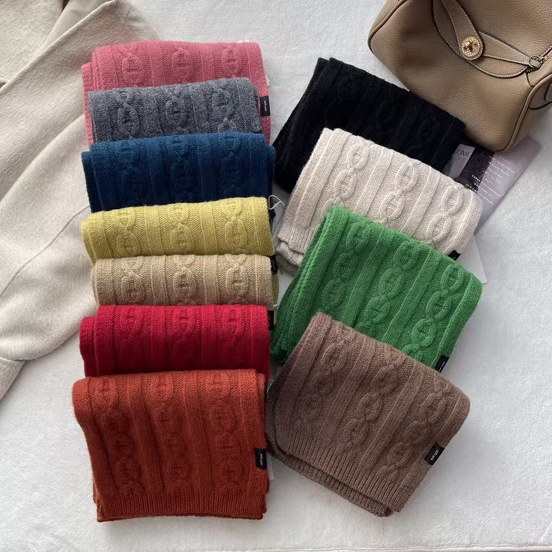 T627 pure wool pig nose jacquard knitted solid color high-end thickened versatile warm woven scarf neck