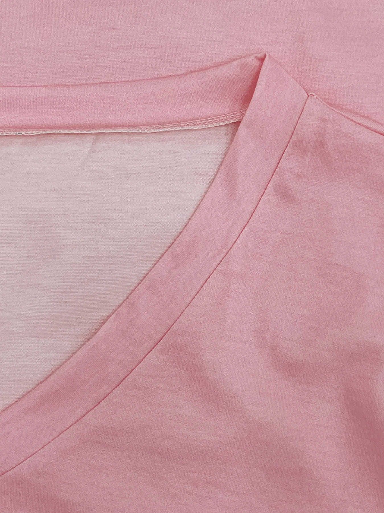 Plus Size Womens Valentines Day Shirt Love Heart Graphic Long Sleeve Tshirt Casual Cute Gift Vneck Top 250430Z