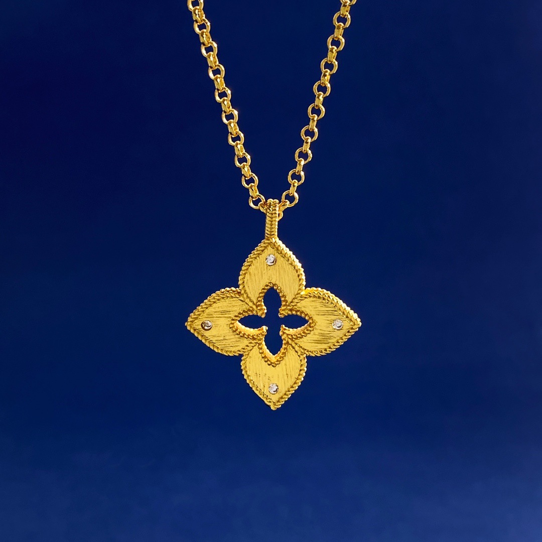 Luxury Italy brand classic clover designer necklace choker for women 18k gold hollow flower wire laser pendant necklaces chokers wedding jewelry