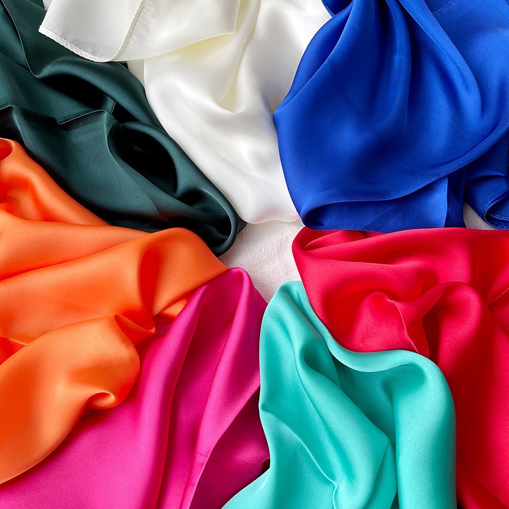 K614 New solid color 70 small square scarf single color neck scarf sun protection hair tie thin single color silk scarf temperament simple factory dir