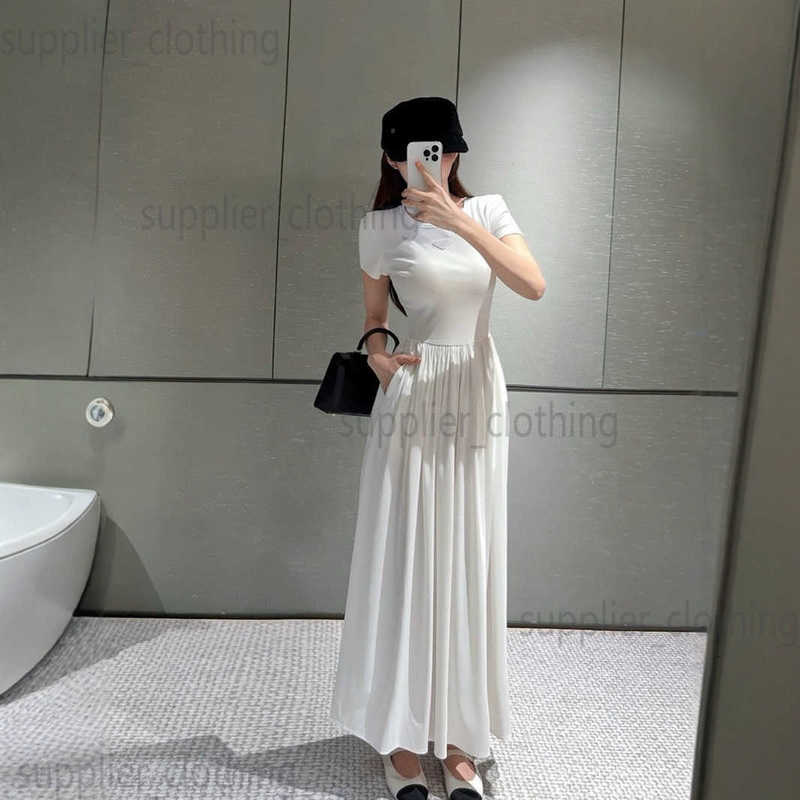 Basic & Casual Dresses designer 2025 Summer New Women's White Short sleeved Dress with French Style for Women, Designed by High end Ladies, Long Skirt Women P2F2
