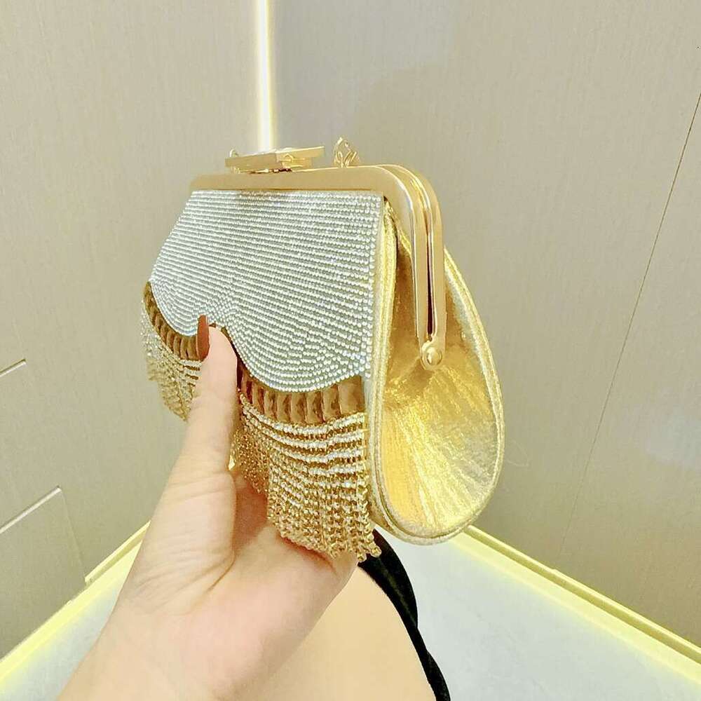 Dinner Bag New Tassel Water Evening Dress With Diamond Embedding Celebrity Diagonal Straddle Handheld Banquet Bag KQ