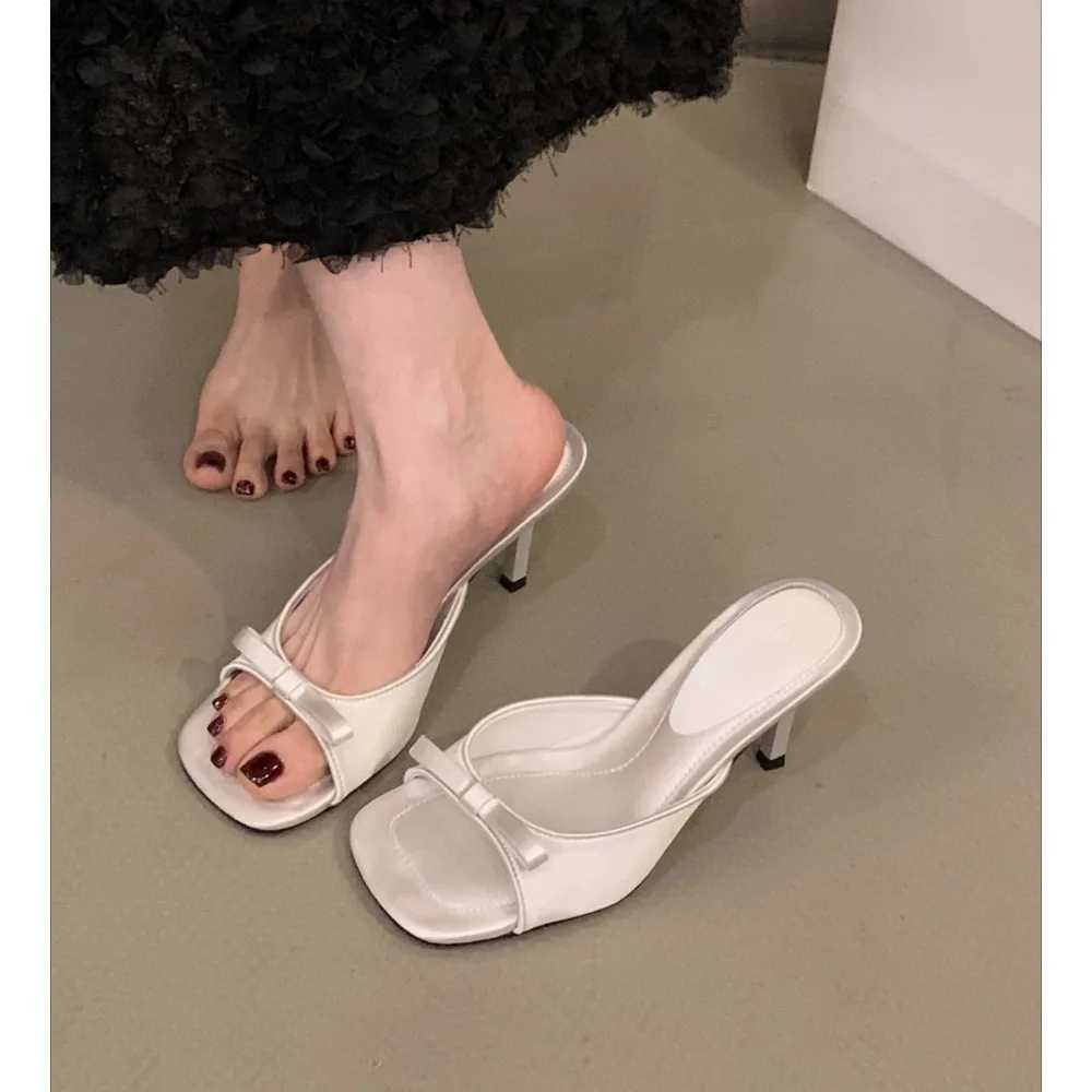 New Womens Slipper Mules Low Heels Summer B Street Appearance Womens Square Head Open Toe Bow Strap SandalsXJ250504