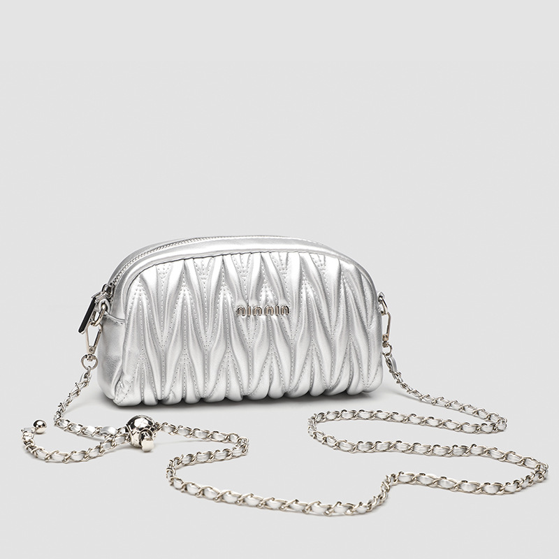 2025 new niche design silver pleated chain semi-round bag, versatile commuting simple single-shoulder crossbody small square bag