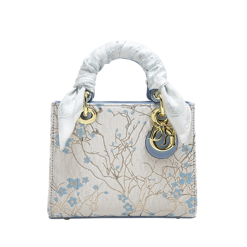 Minority Design Blue Embroidered Princess Bag 2025 New High-end Fashion Handbag