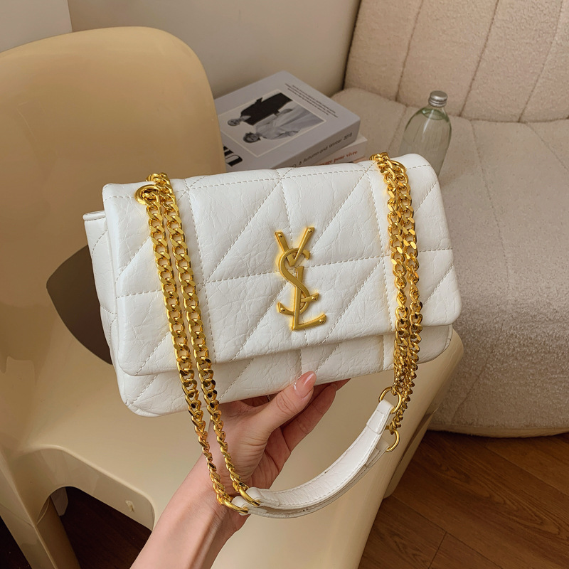The new bag small fragrance wind chain fashion everything commute armpit shoulder rhombus temperament crossbody bag