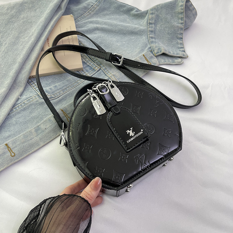 The new style of foreign air sense round cake bag small bag female fashion shoulder cross-body bag 2025