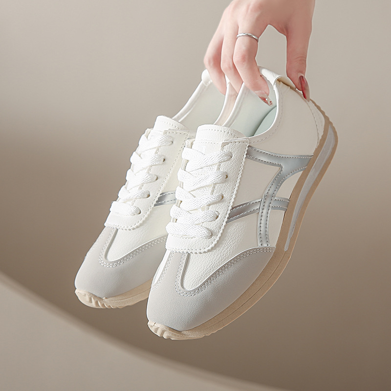 Designer free Shipping Running shoes Platform sneakers Women casual shoes Wearing running shoes outside 2025