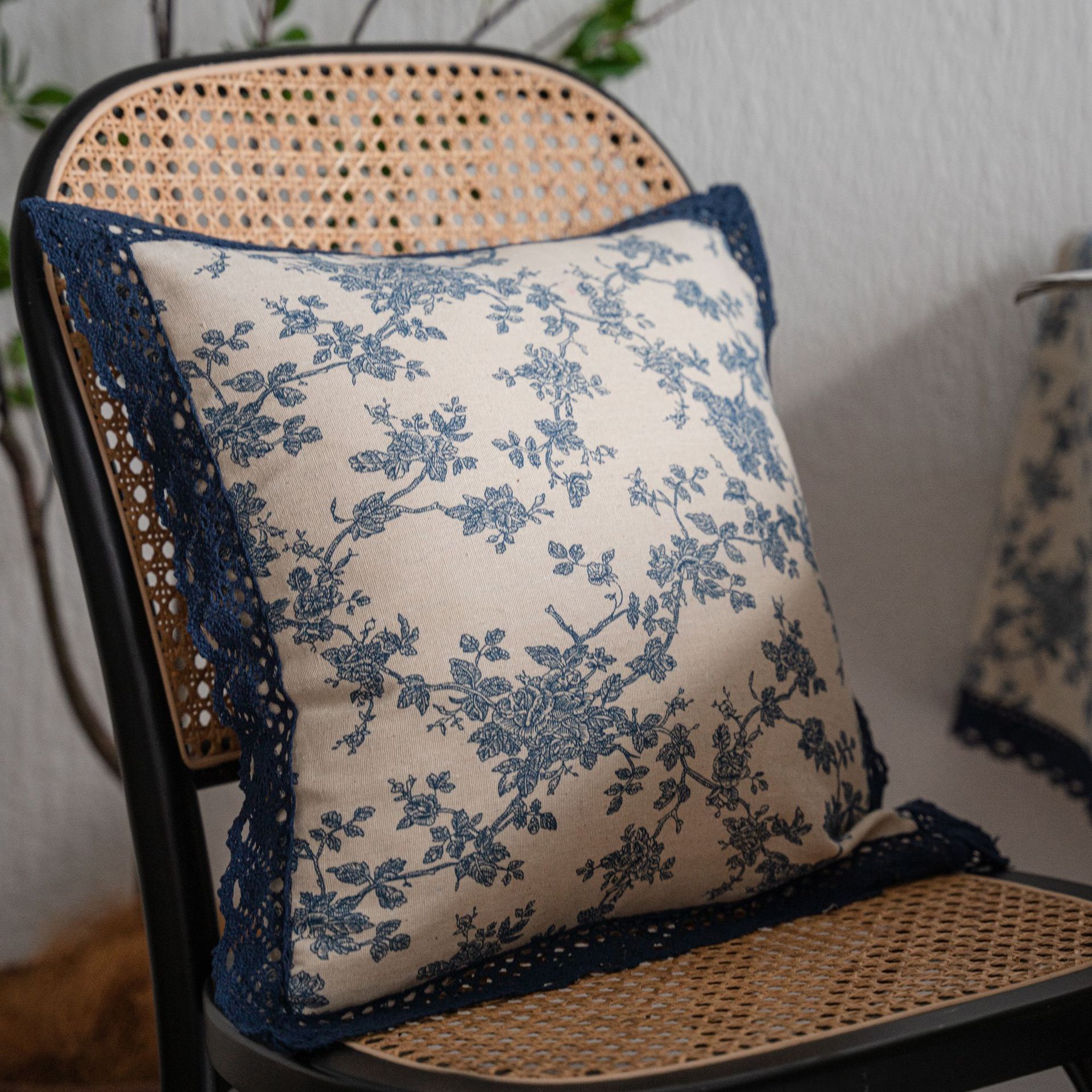 T0449 blue rose print pastoral cotton and linen tablecloth tablecloth wholesale home cover lace