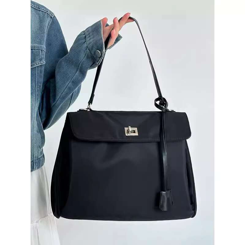 Large capacity Oxford cloth Kelly new high-end minimalist shoulder bag, niche commuting tote bag