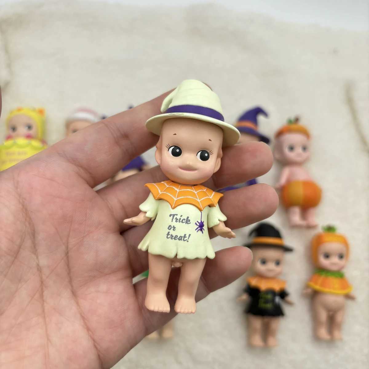 SonnyAngel Mini Character Holiday All Saints Birthday Series No Bag Blind Girl Mystery Box Toy Free shipping