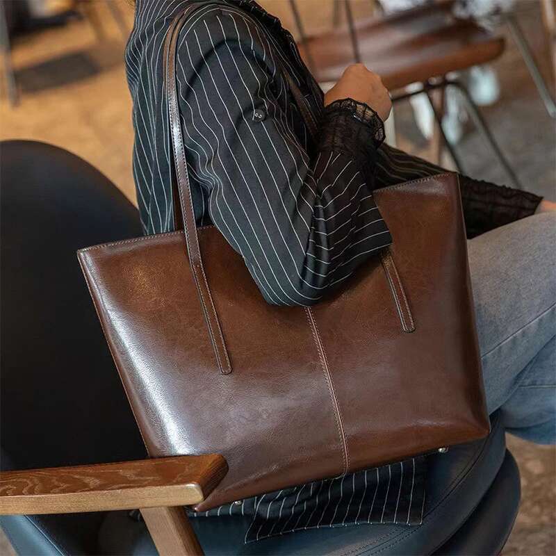 Toptrends Vintage Genuine Leather Large Tote Shoulder Bags For Women 2025 Designer Laptop Shopper Work Ladies Handbags