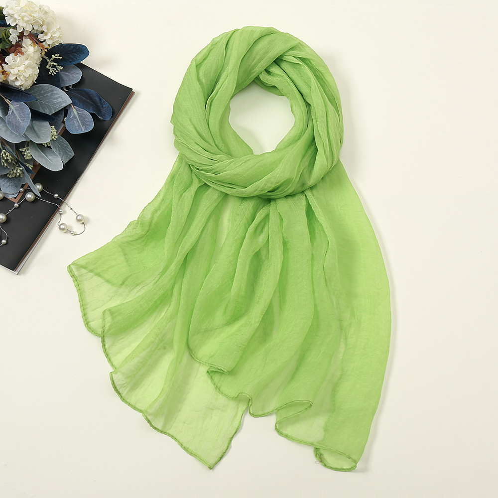 K808 New pure color chiffon silk scarf four seasons candy color gauze scarf factory wholesale travel sunscreen silk scarf Yiwu spot