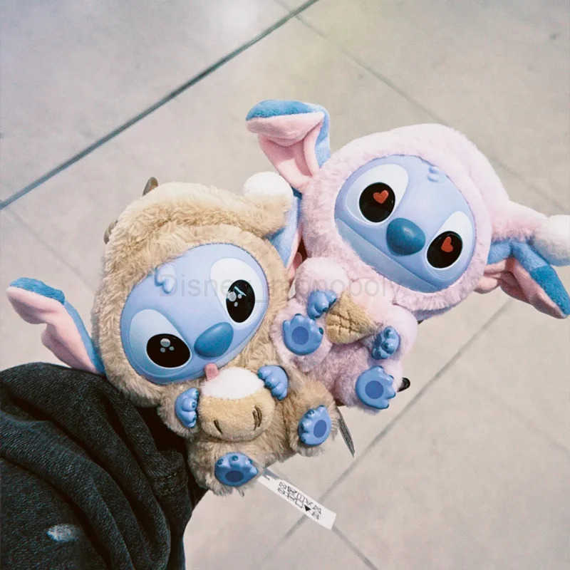 Disney Real Disney Lilo Stitch Pajama Party Series Vinyl Doll Blind Box Toy Animated Character Stitch Doll Decorative Toy Childrens Gift Z250504
