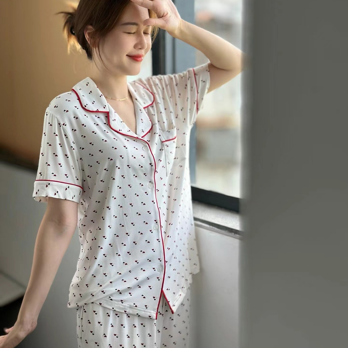 B863-Pajamas women's short-sleeved shorts sweet and cute round neck loose large size home clothes two-piece set can be worn outside in summer