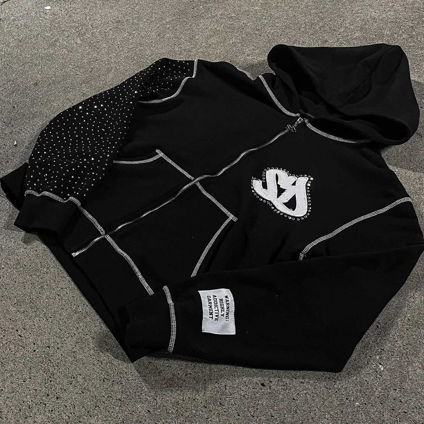 2025 American Fashion Embroidery Personalized Sparkling Diamond Oversized Zipper Hoodie Mens Y2K New Harajuku Gothic Casual Clown Sweatshirt X2505041