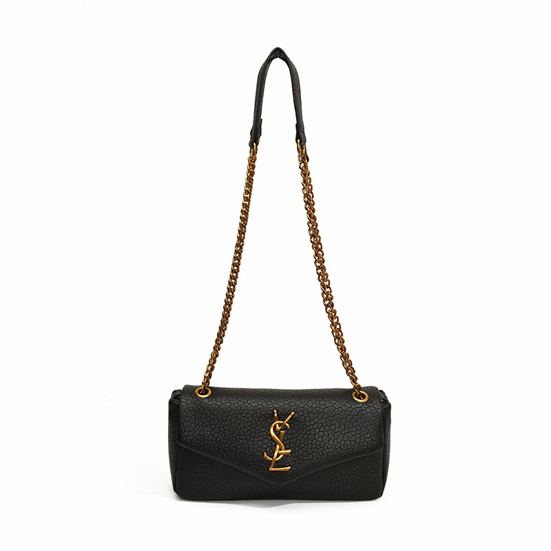 Carry small square bag women's new chain shoulder crossbody bag fashion armpit cloud bag 2025s hot
