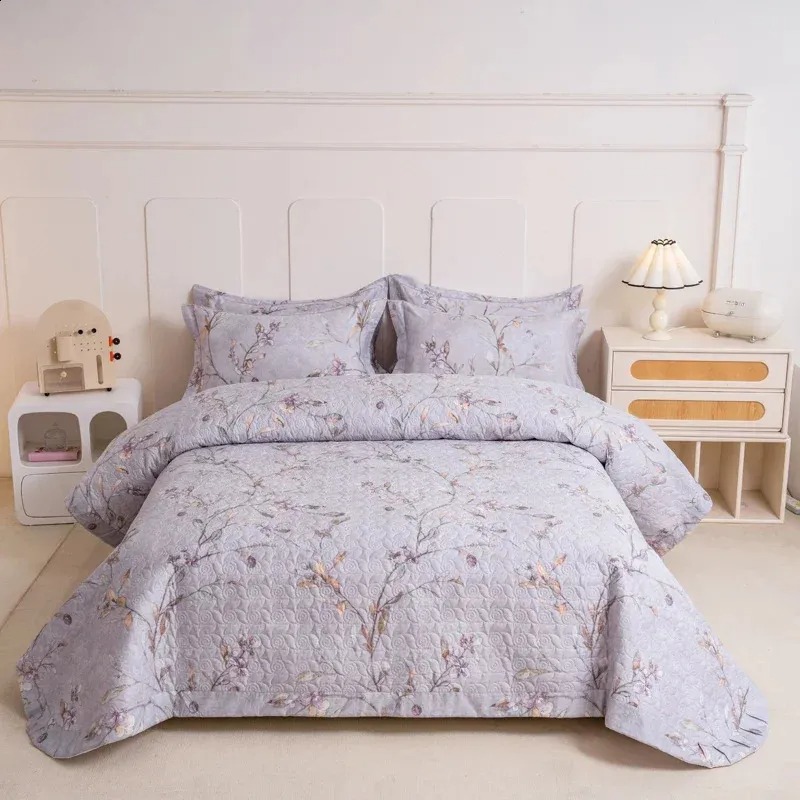 Solid Embroidered Bedspread Quilt Set 3pcs Quilted Bedding Cotton Quilts Bed Covers Pillowcase Blanket King Queen Size Coverlets 252033 TZAA