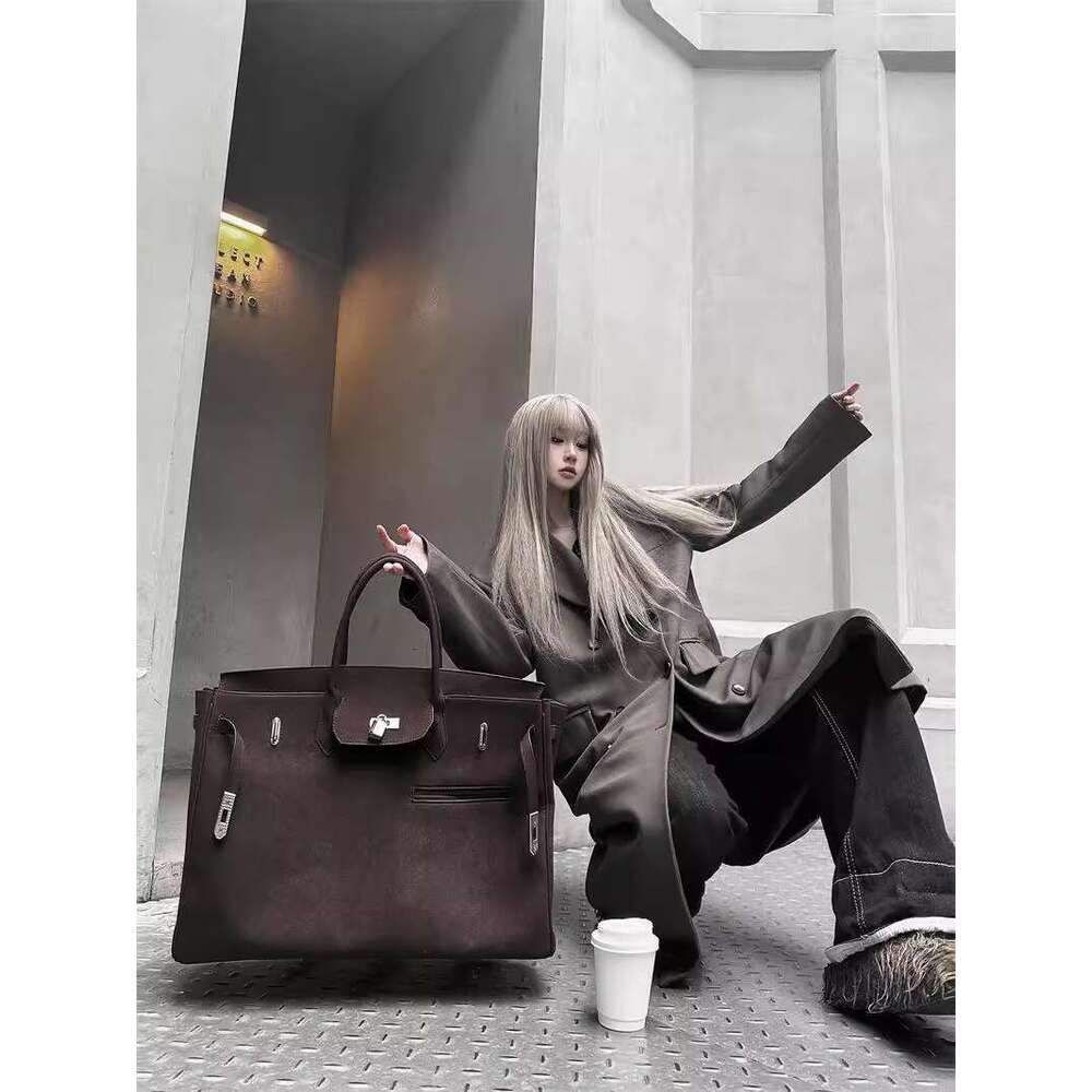 Vintage suede big 2025 new commuter travel tote bag frosted soft leather backpack