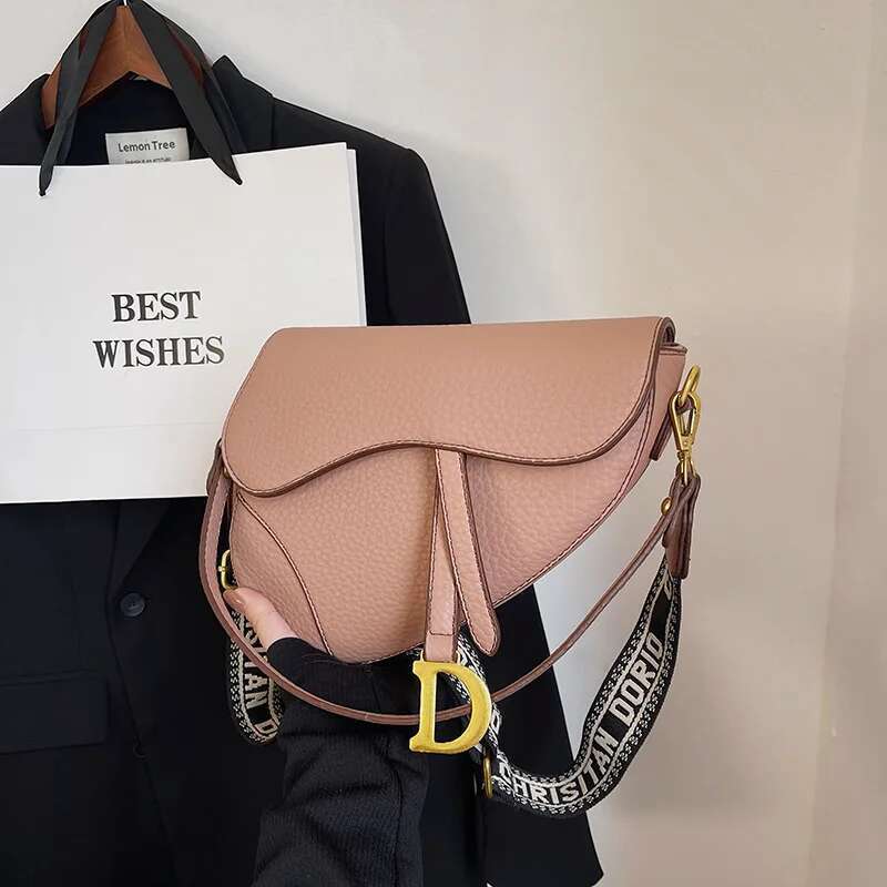 Fashionable Trendy Women's Saddle with Armpit Strap, 2025 Cross-border New Design, Exclusive and Casual Single Bag