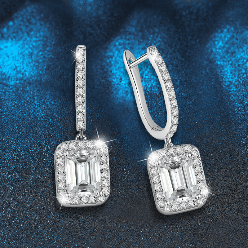 D-color Moissanite Teardrop Earrings