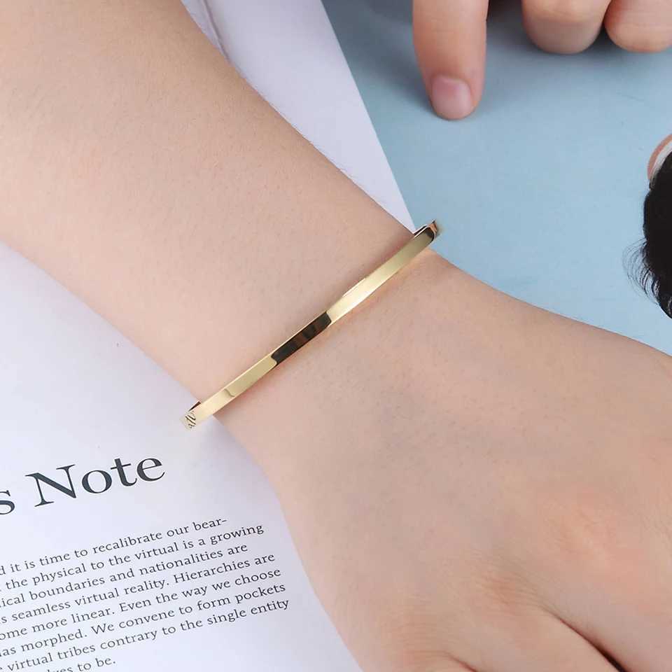 BOBASI New Stainless Steel Round Bangles Bangles Three Trendy Charm Bracelets Jewelry For Wen Love Wedding Brand Gifts X250504
