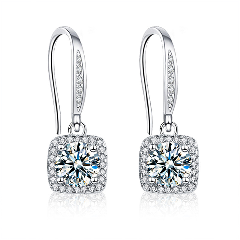 Dainty Diamond-Like Sparkle: Premium Sterling Silver Moissanite Hoop Ear Jewelry