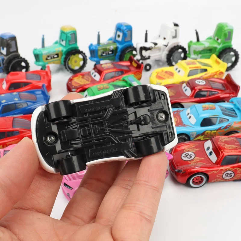 Disney 25 styles of Lightning McQueen Disney Pixar car toys 1 55 metal die-casting car childrens toys car Christmas gifts Z250504