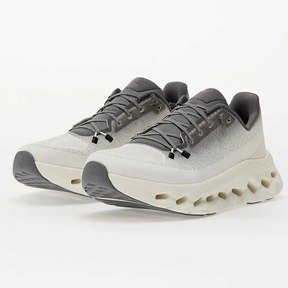 Original Cloudtilt casual running shoes for men and women road running shoes with elastic soft soles lightweight outdoor tennis shoesC250504