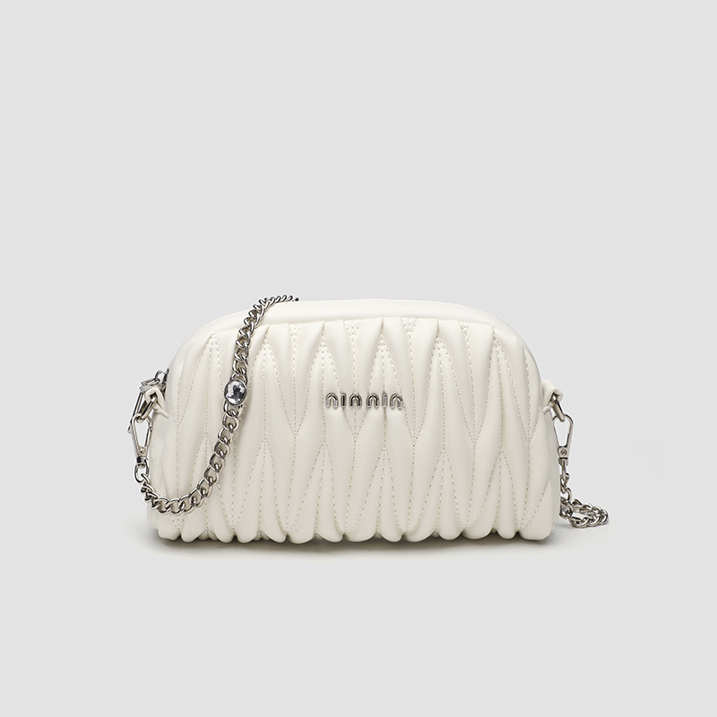 2025 new niche design silver pleated chain semi-round bag, versatile commuting simple single-shoulder crossbody small square bag