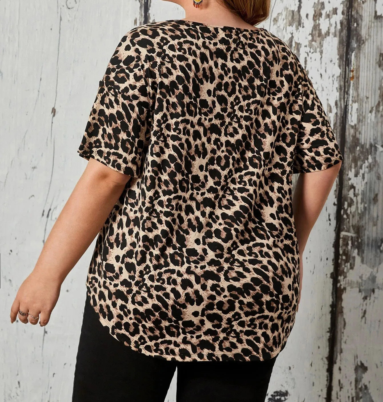 Plus size womens summer crew collar leopard print floral short sleeved loose casual Tshirt 250430Z