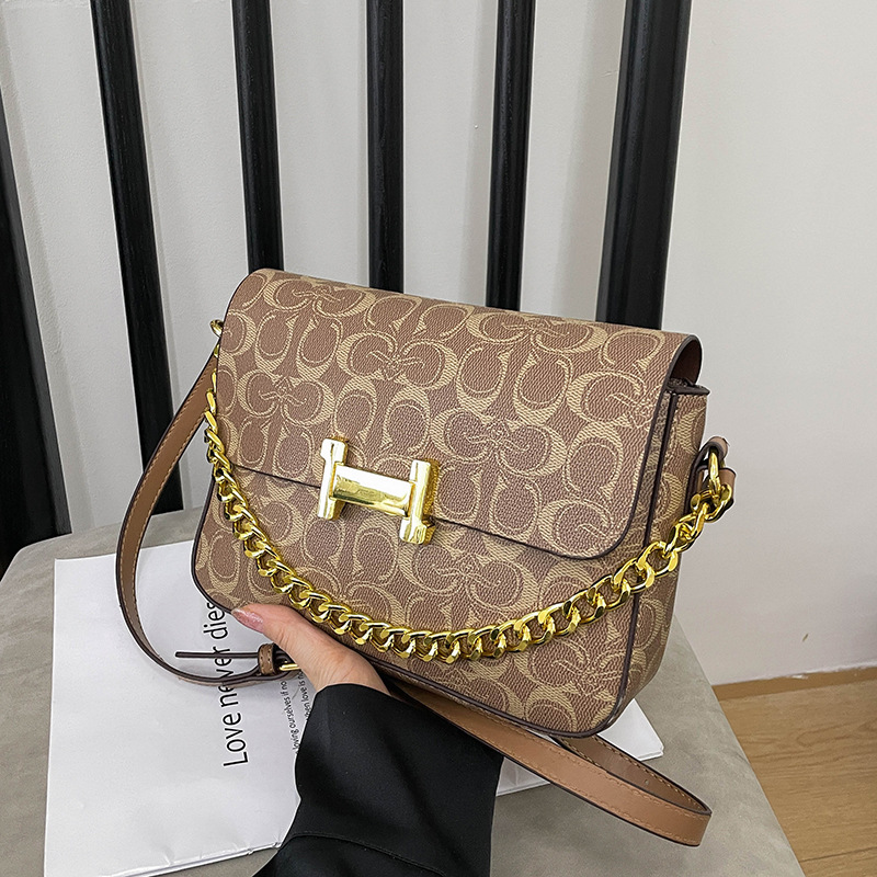 A new fashionable and versatile crossbody bag for women with printed single-shoulder small square bags 2025s hot
