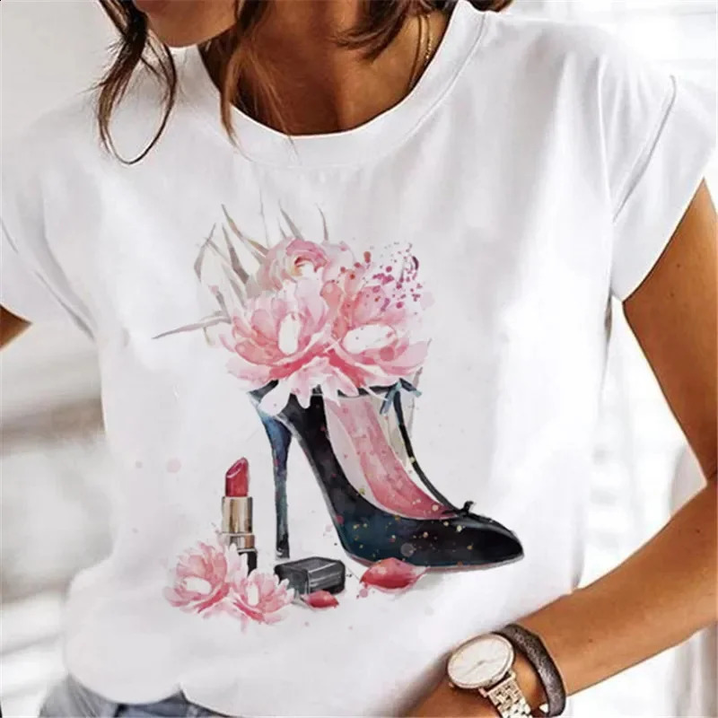 Sweet Wine Plus Size Tshirt Womens Clothing Printed Girl 90s Cartoon Graphic Top 250430Z