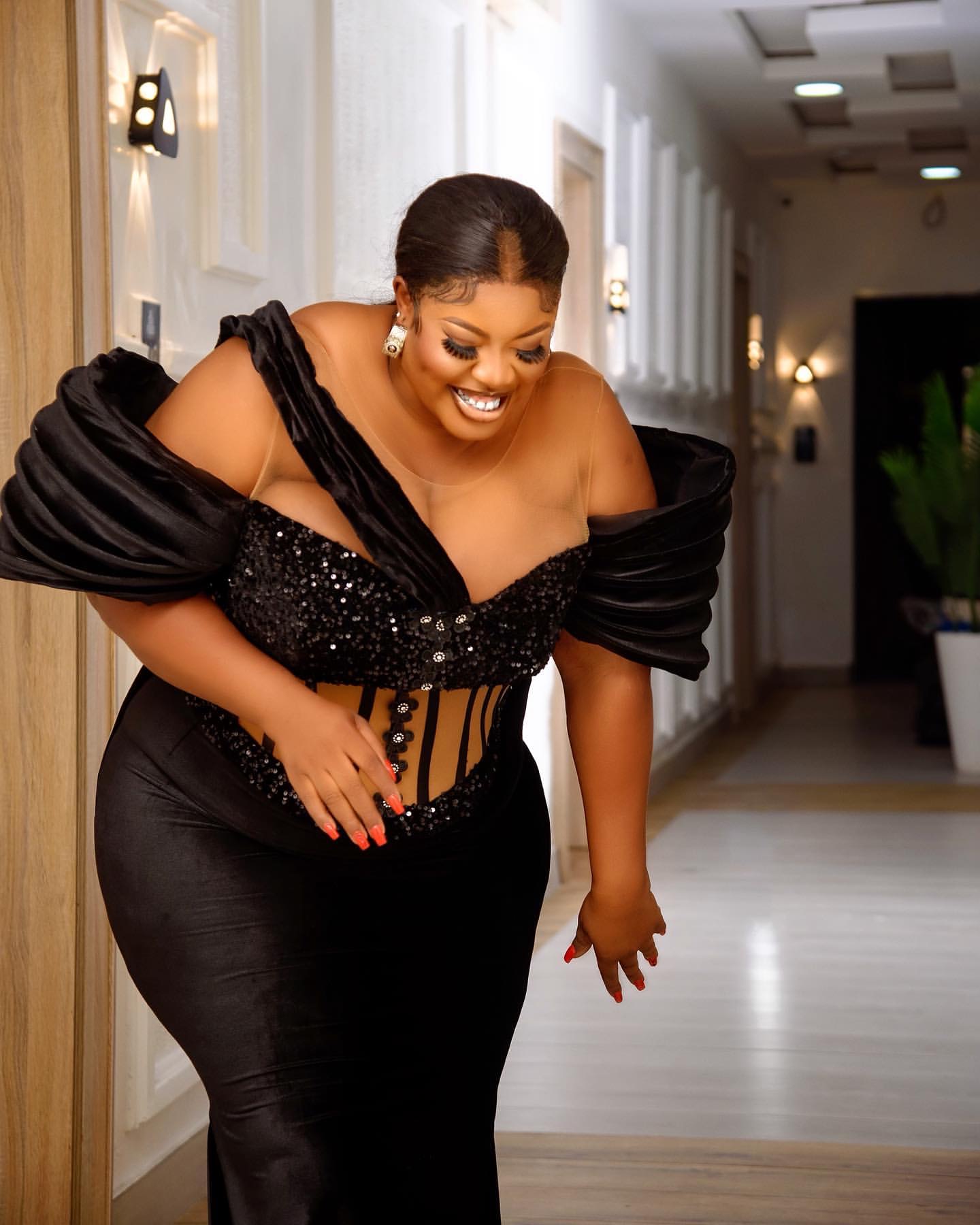 Mermaid Black Plus Size Prom Dresses 2025 Sequined Crystals Velvet Evening Formal Party Second Birthday Engagement Gowns Dress For Special Occasions