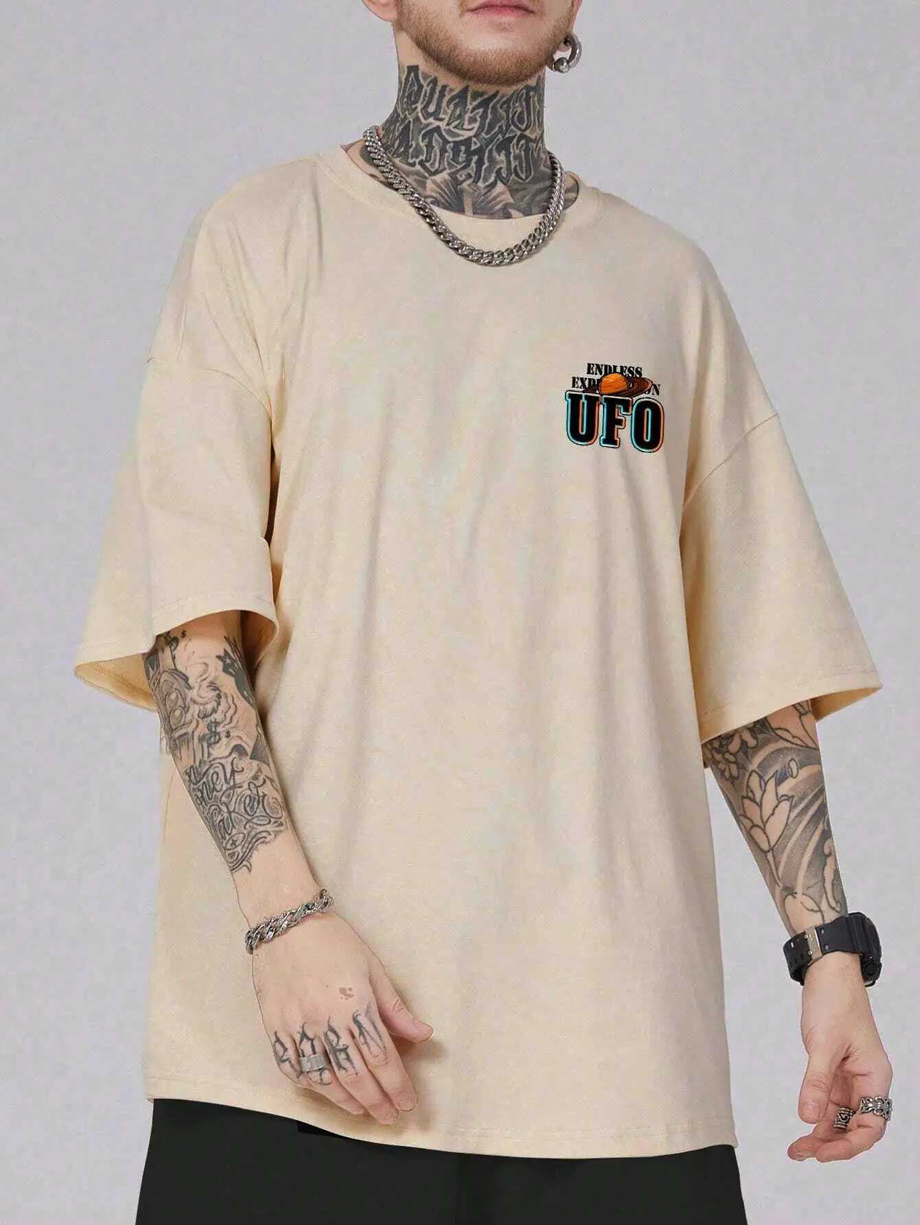 New Arrival Cosmic Space Ufo Alien Fun Graphic Printing Mens Top Fashion Street T-shirt Summer Casual Cotton T-shirt Extra Large Loose T-shirt Z250504