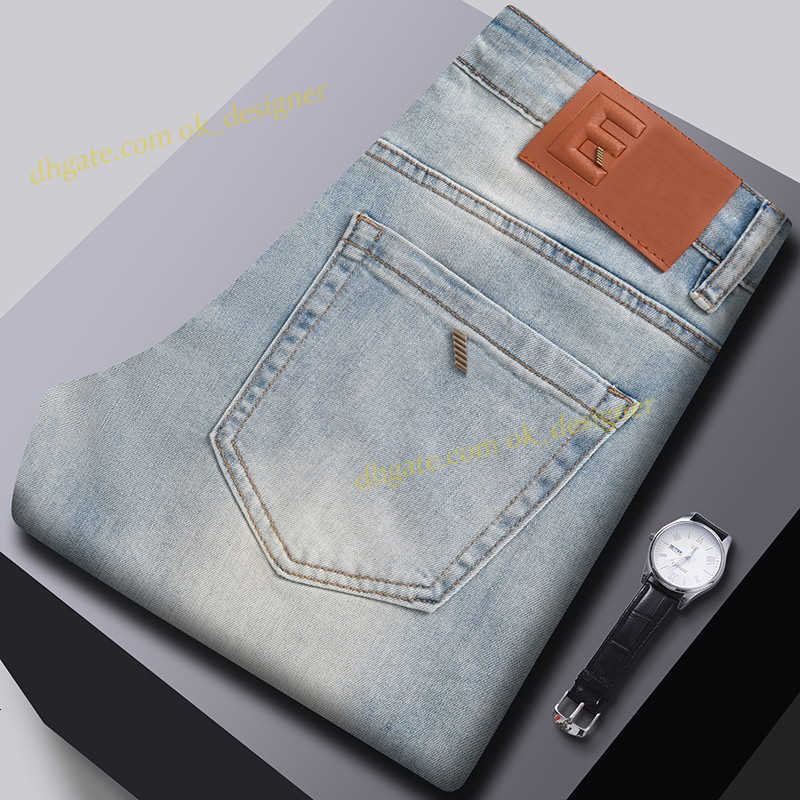 designer Jeans 2025 Fashion Brand Designer Men's Light blue Jeans Straight stretch business casual jeans Slim Fit business casual Denim Pants long trousers