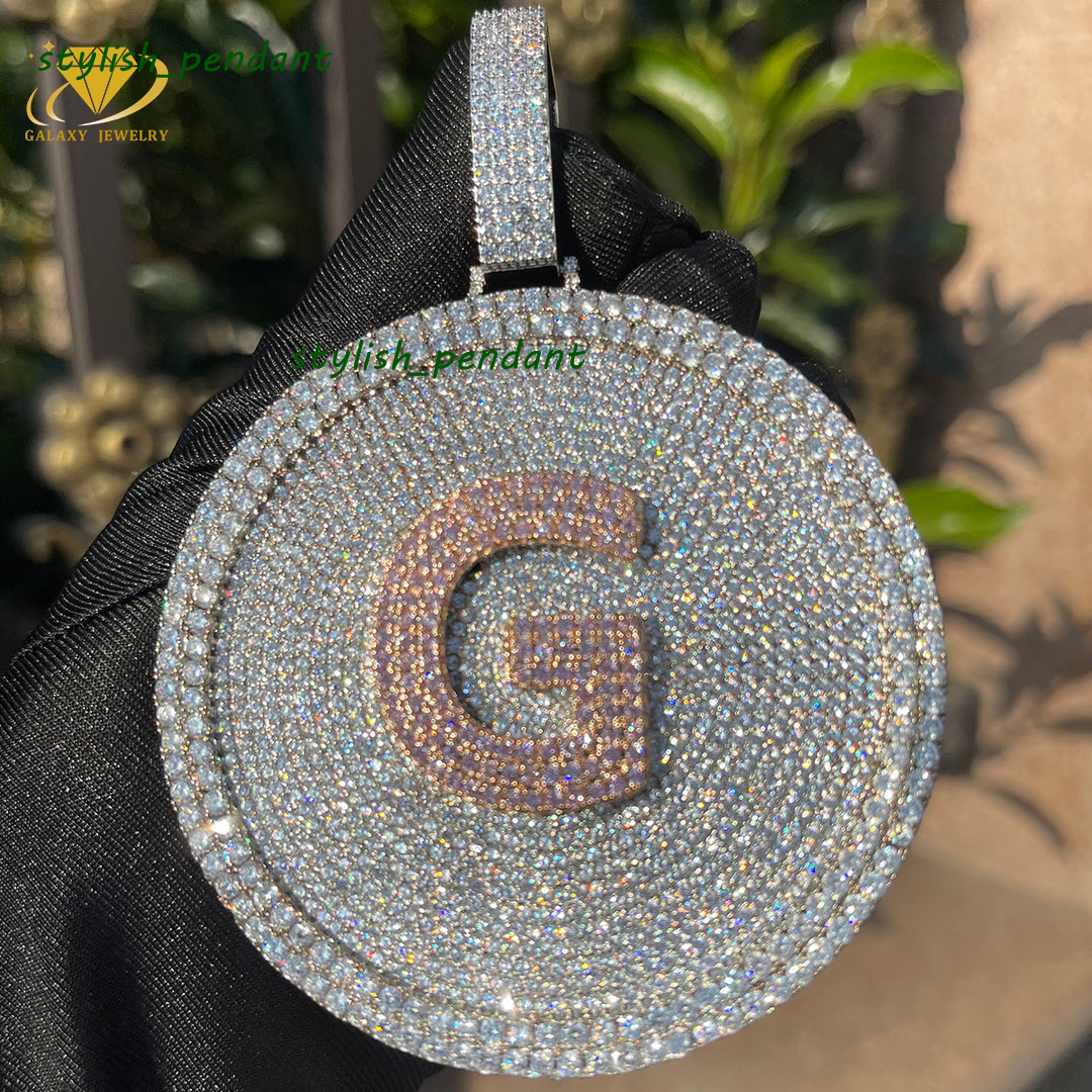 Customized Letter G Round Pendant Hiphop Jewelry Full Iced Out VVS Moissanite Diamonds Rock Rappers Personality Pendant Necklace