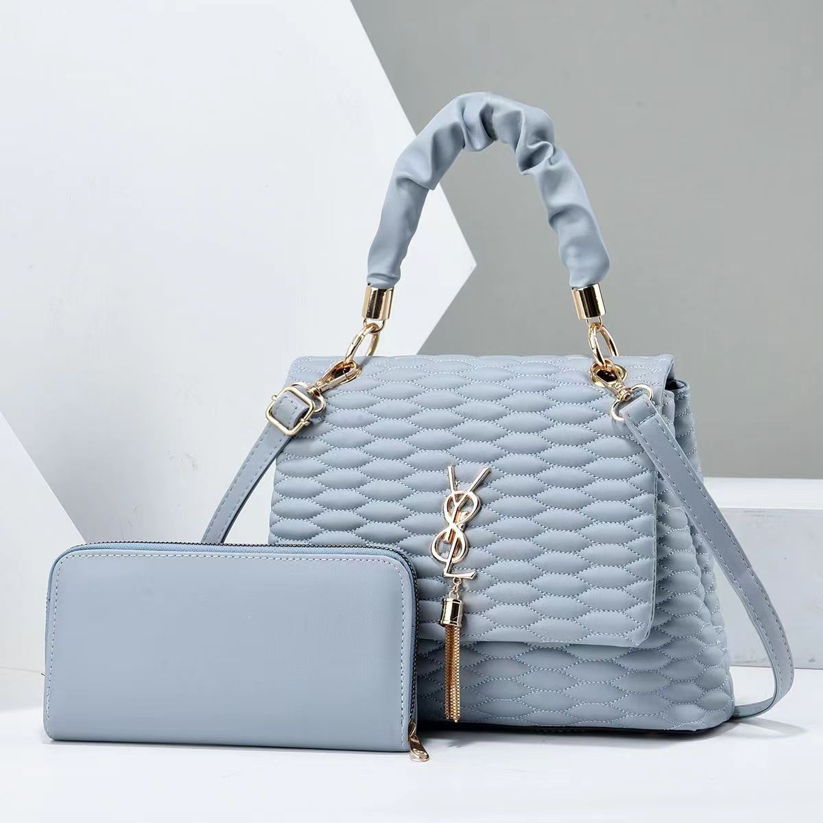 Sophisticated Designer Womens Accessories: Premium Quality Unisex Crossbody Satchel