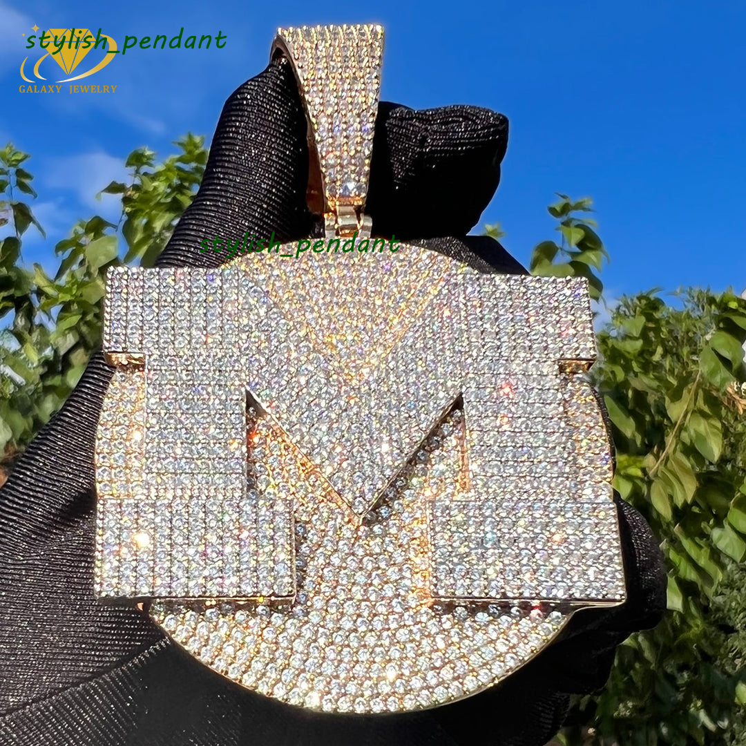 High Quality Full Diamonds Letter Initial Name 925 Silver 18k Gold Letter M Pendant Personalized Custom Moissanite Pendant