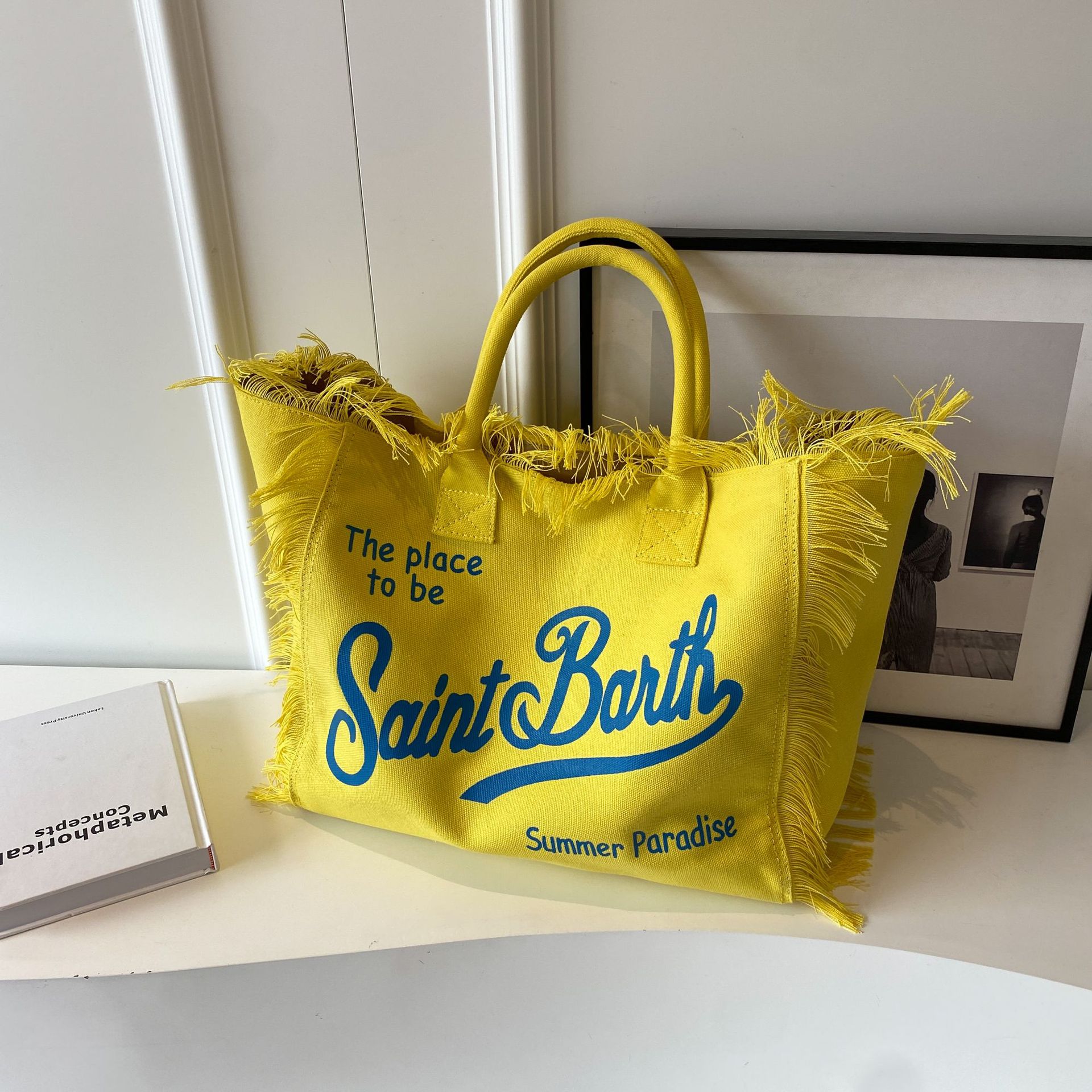Hot-selling new bags, beach large-capacity single-shoulder commuter bags, handcrafted fringed denim printed tote bags