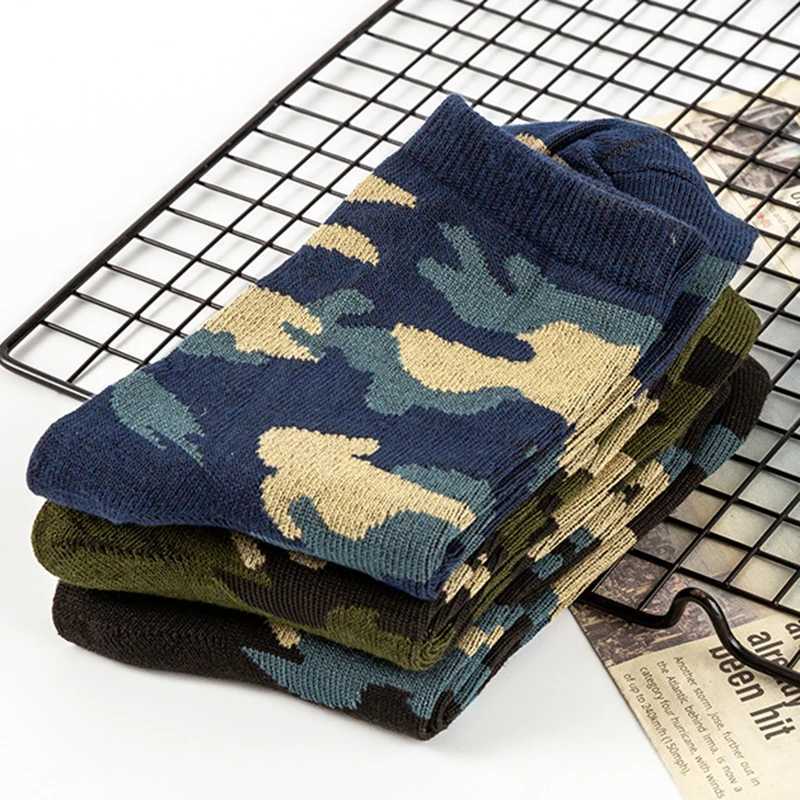 5 pairs of high-quality spring and autumn mens mid tube socks camouflage military green comfortable warm military thick cotton socks Z250505-1