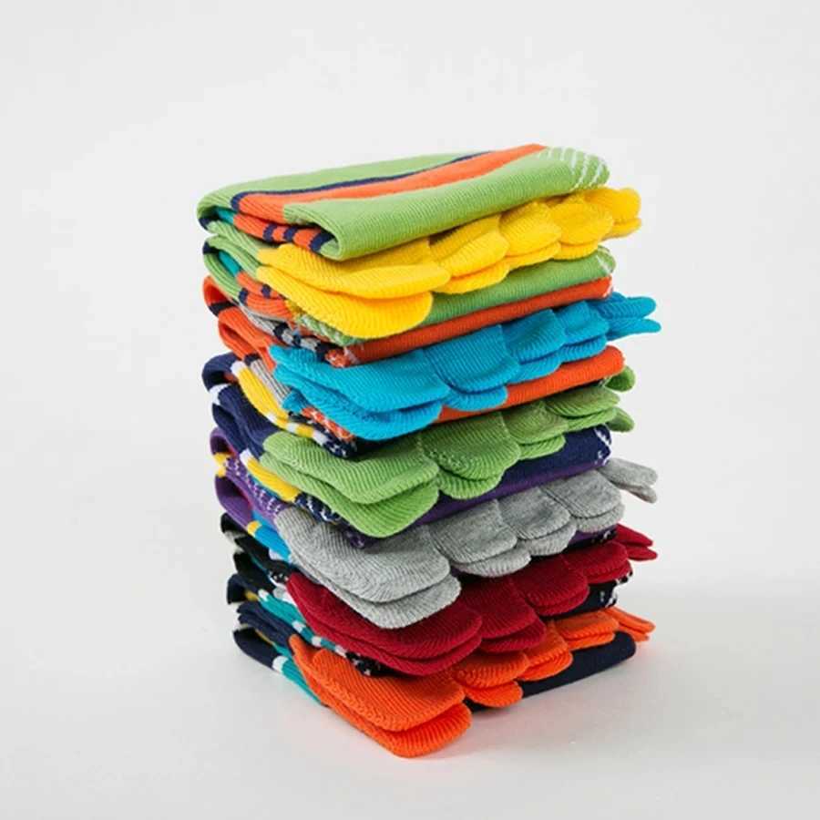 5 pairs of mens 5-finger socks pure cotton striped sweater absorbing beautiful young and fashionable party dresses short toes happy socks Z250505-1