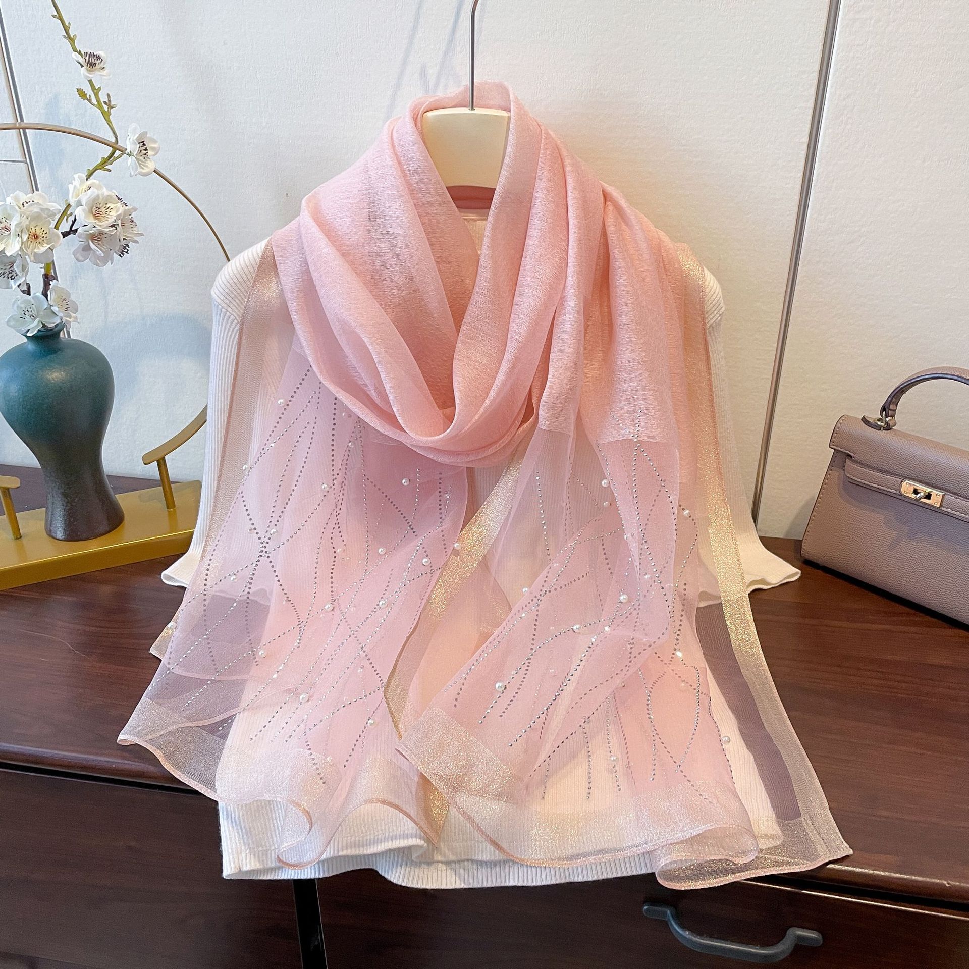 K623 Spring and summer new fashion all-match solid color ethnic style head scarf scarf female wavy pattern artificial hot diamond silk scarf female