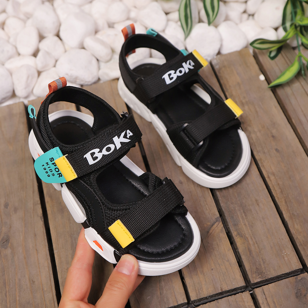 Black One-Piece Adjustable Velcro Print Design Boys Casual Sports Sandals z250513