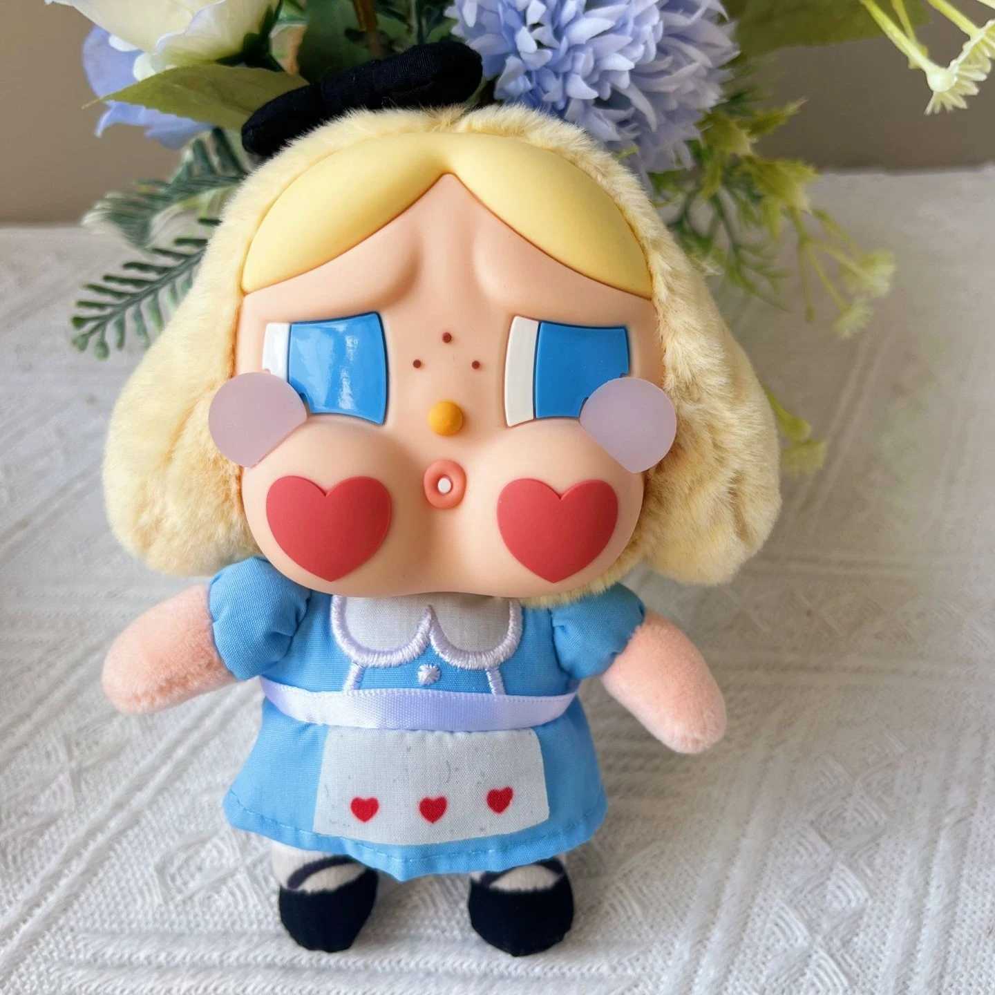 High quality replica again popular blind box with a sitting arons Labubu V1 V2 17cm doll toy market crying baby giftT250505